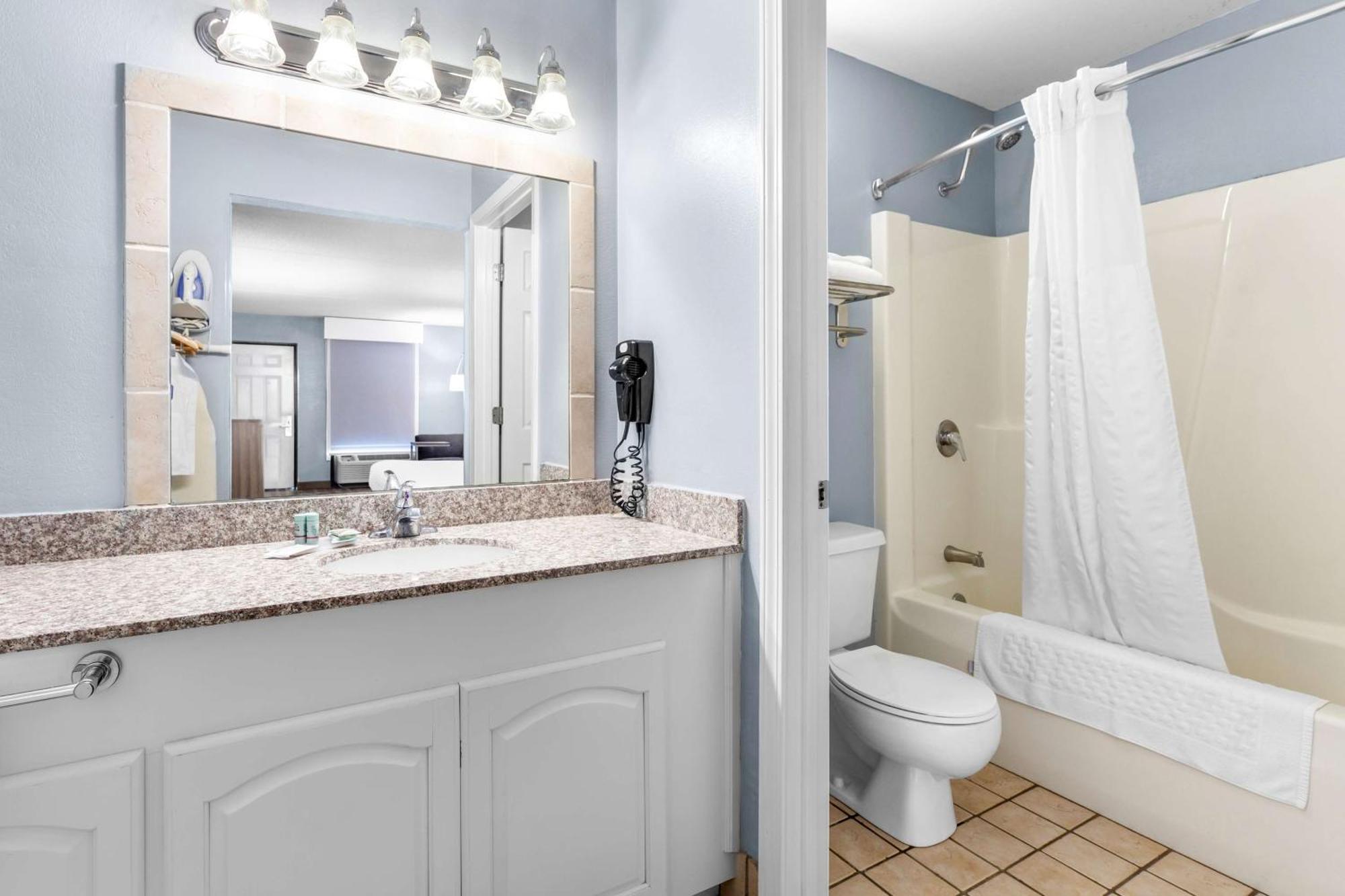 Quality Inn Barbourville Экстерьер фото